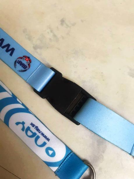 Šnúrky na kľúče 2 ks, 