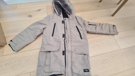 Bunda / kabát, f&f,152