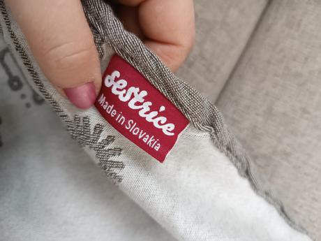 Satka sestrice, velkost 6, sestrice