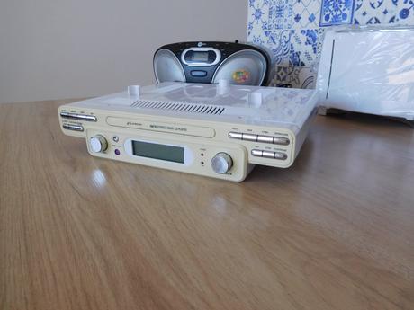 Rádio do kuchyne nemeckej výroby,, 