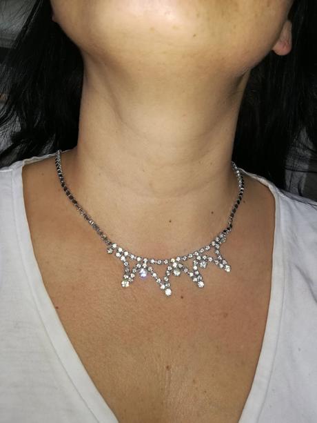 Nahrdelnik strasovy,