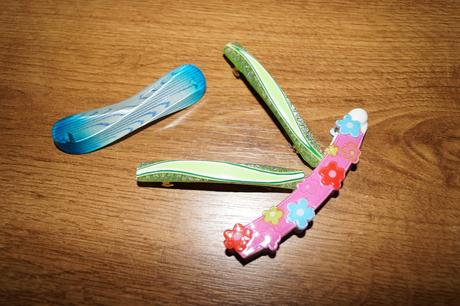 4 ks ozdobok do vlasov-cena spolu, 