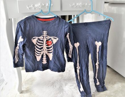 Svietiace pyžamko-98/104, lupilu,98