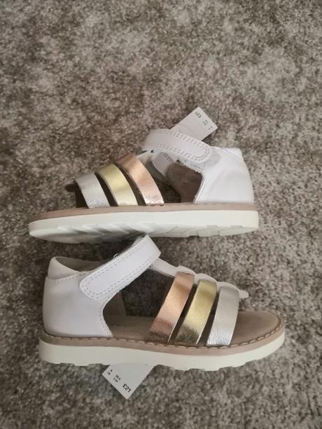 Kožené sandálky, s poštou, next,25