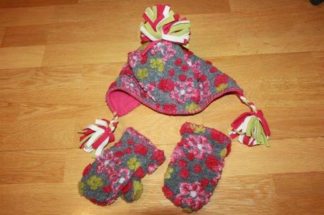 Súpravička čiapka + rukavice, next,104