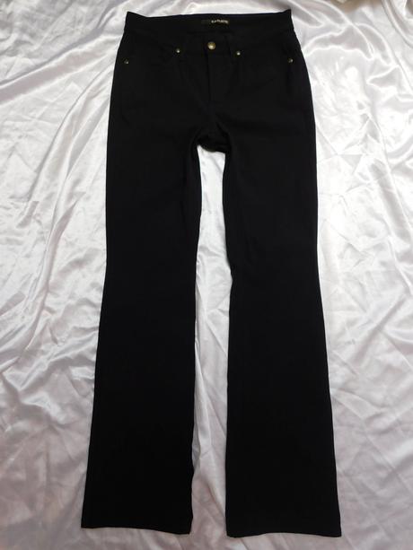 Luxusne damske strečove nohavice, 38