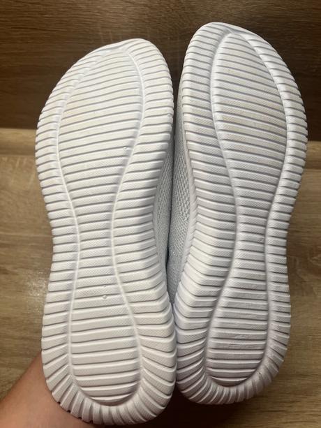 Nove damske biele tenisky slip on 42, graceland,42
