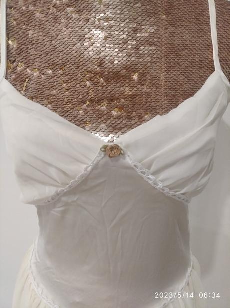 Krasne letné romantické šaty, m