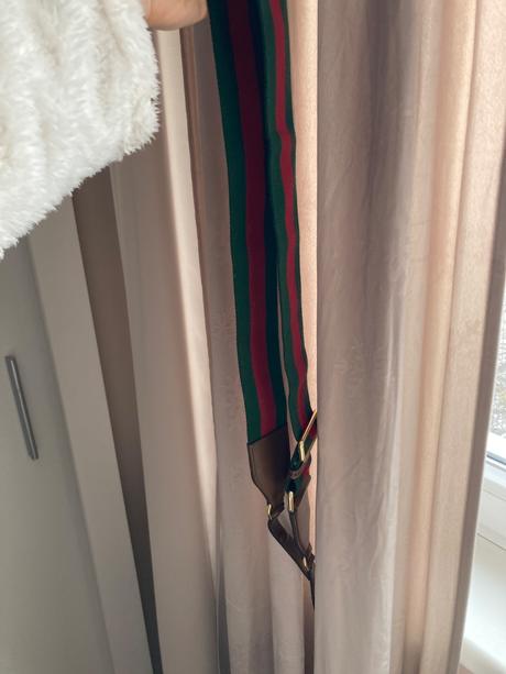 Gucci ramienko na kabelku, gucci