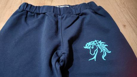 Legíny s koníkom, 128