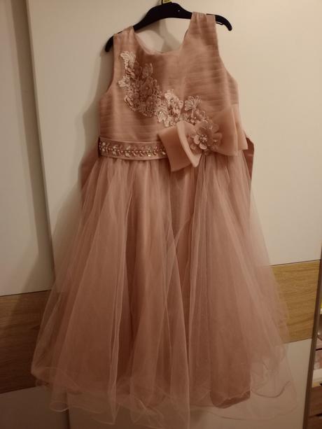 Slávnostné šaty, 164