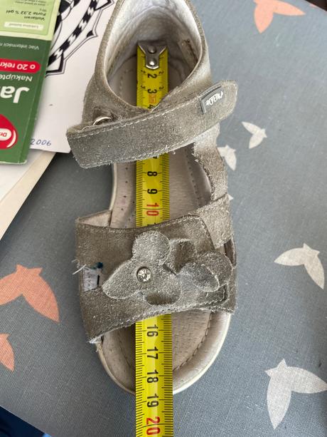 Pohodlne sandálky, protetika,30