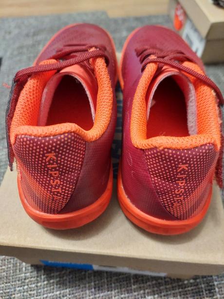 Turfy kipsta 31 super stav, kipsta,31