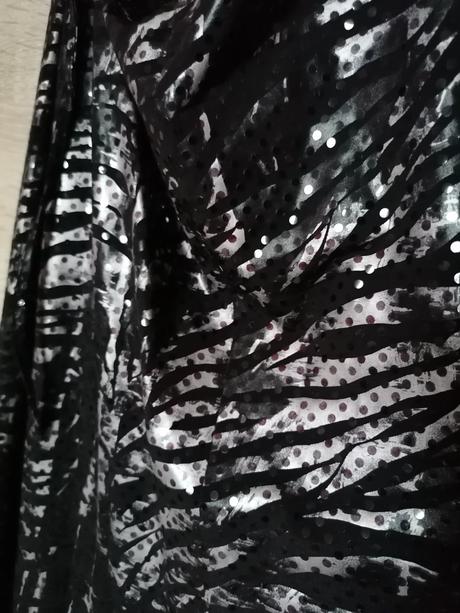 Spoločenské šaty, s