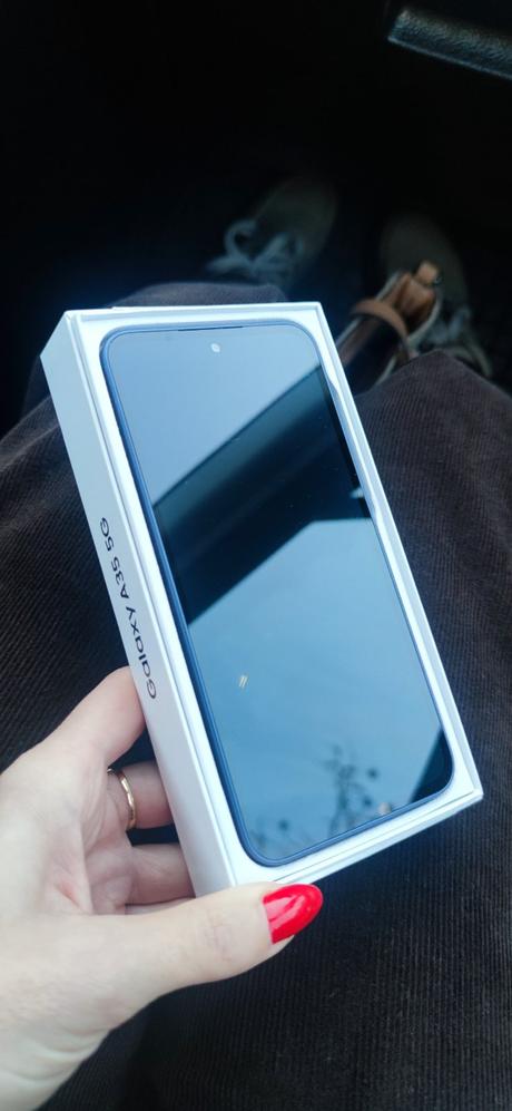 Predám samsung galaxy a35 8g/256 gb, samsung