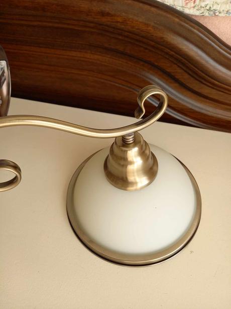 Nástenná lampa viola (mám 2 kusy), 