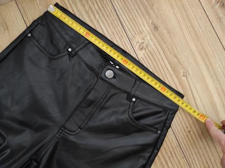 Zateplené legíny -top stav, calzedonia,s