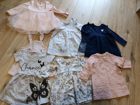 Balík oblečenia pre dievčatko veľkosť 74, 68–80