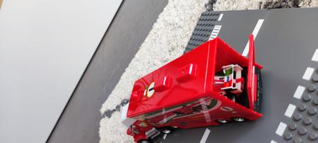 Kamión f1 blesk mcqueen cars autá, 