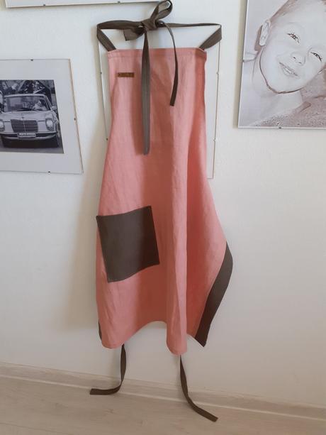 Ľanová zástera s vrecúškom, 