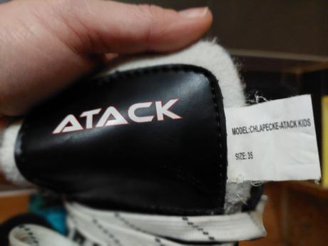 Korčule na ľad, 35