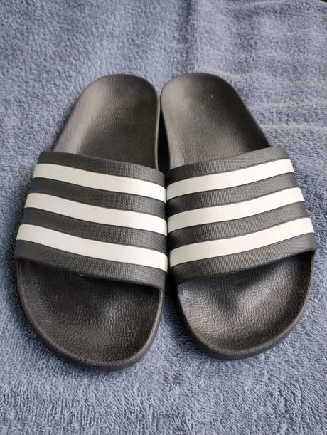 Šľapky, adidas,43