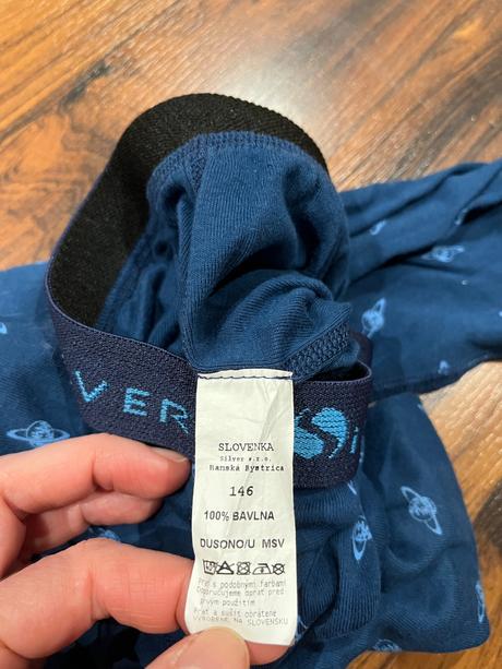 Spodky 146 leginy, slovenka,146
