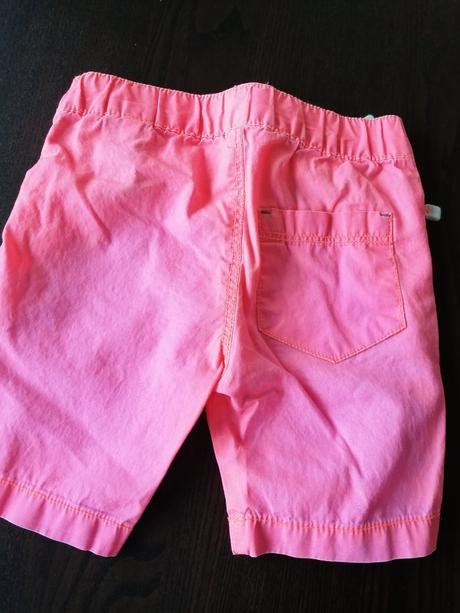 Ružové kratasy, h&m,92