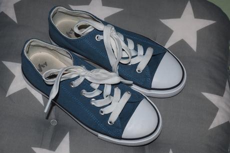 Chlapčenské tenisky, 33