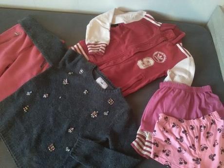 Mix oblečenia 134-164väčšina oblečenia 146, 140–152