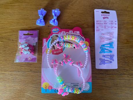 Detské doplnky- sponky, gumičky, náhrdelník, 