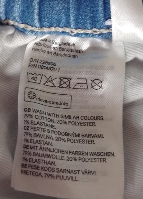 Predám detské rifle straight & denim veľkosť 134, 134