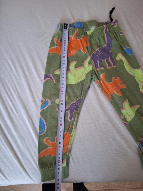 Krasne dyno pyzamko, next,92