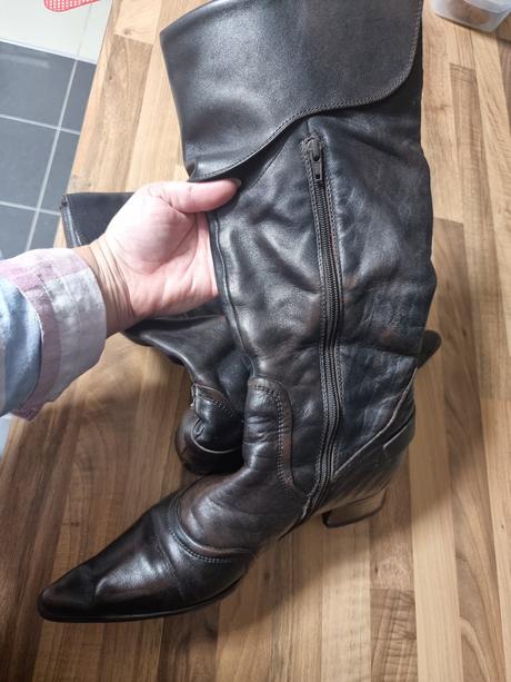 Kozene cizmy, 40