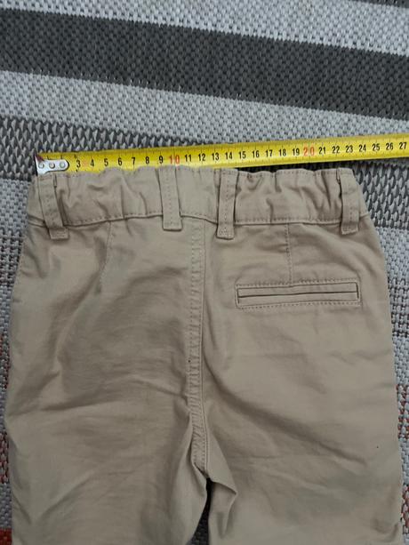 Kraťasy elegantné, primark,104
