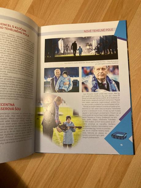 Kniha futbalové areny, 