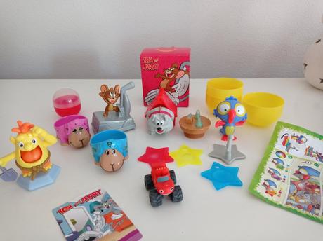 Maxi balik hračiek z vajíčok,