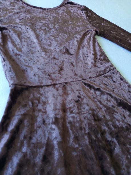 Áčkové šaty zamatove, h&m,170
