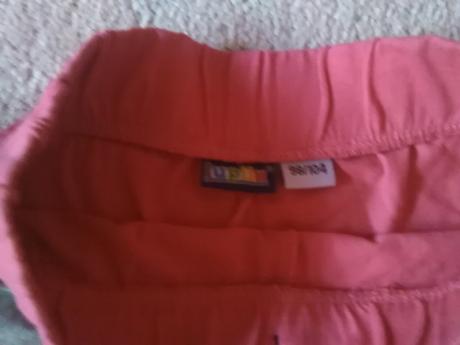 2x šortky, kraťasy, lupilu,98