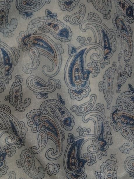 Kvalitná hodvábna šatka, s