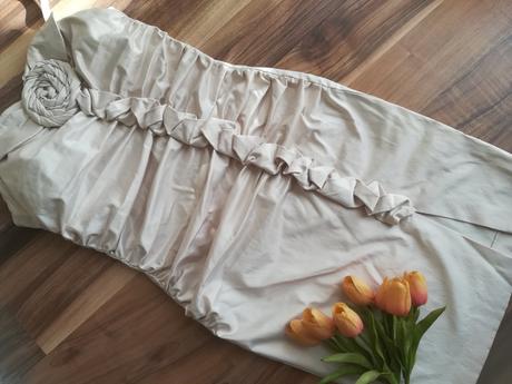 Spoločenské saty, xs