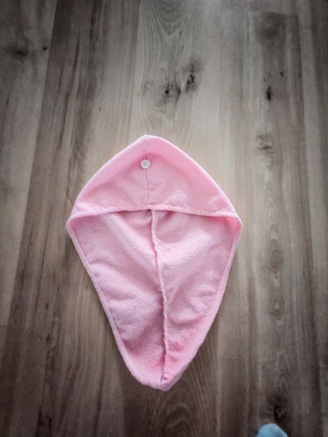 Uterák na vlasy, 