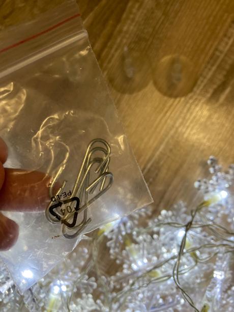 Vianočné svetielka záves s vločkami, 