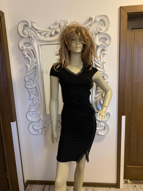 Slim saty guess, guess,s