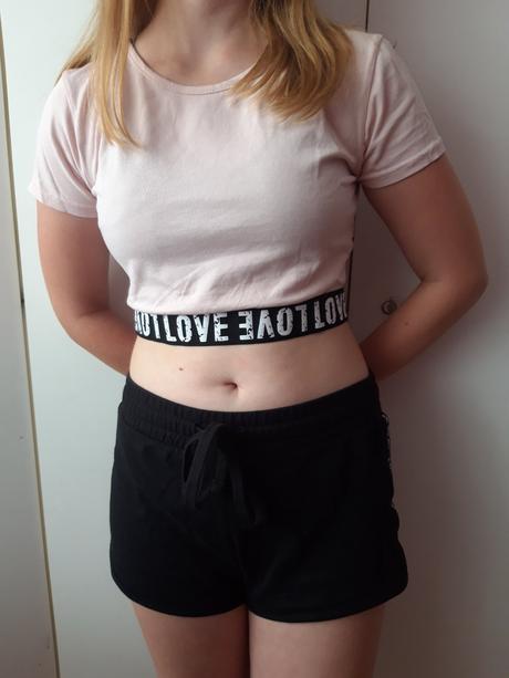 Love crop top, 164