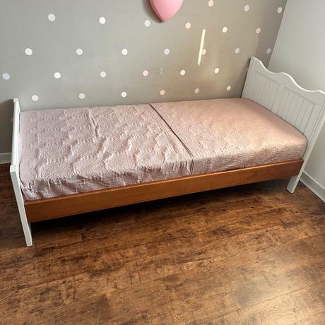 Nábytok pre 2 deti,