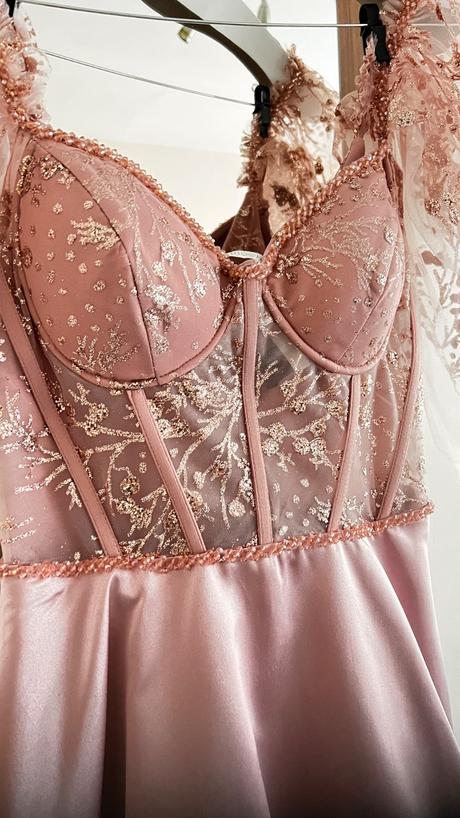 Luxusne spolocenske saty, m