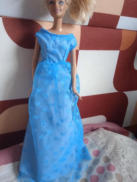 Šaty pre babiku barbie, 