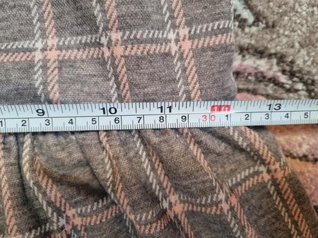 B3058b šatovka, reserved,110