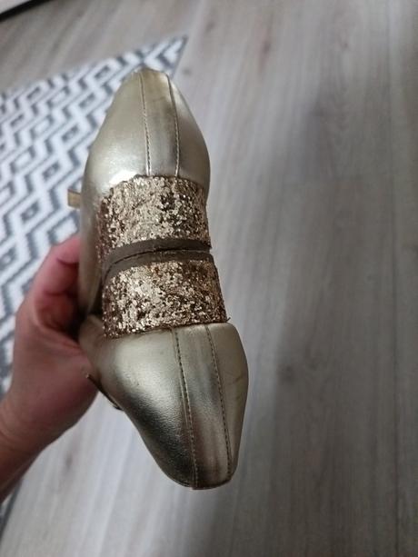 Nádherné topánočky s podpätkom, 36